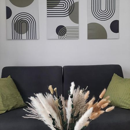 Mami Home Кормано Екстериор снимка