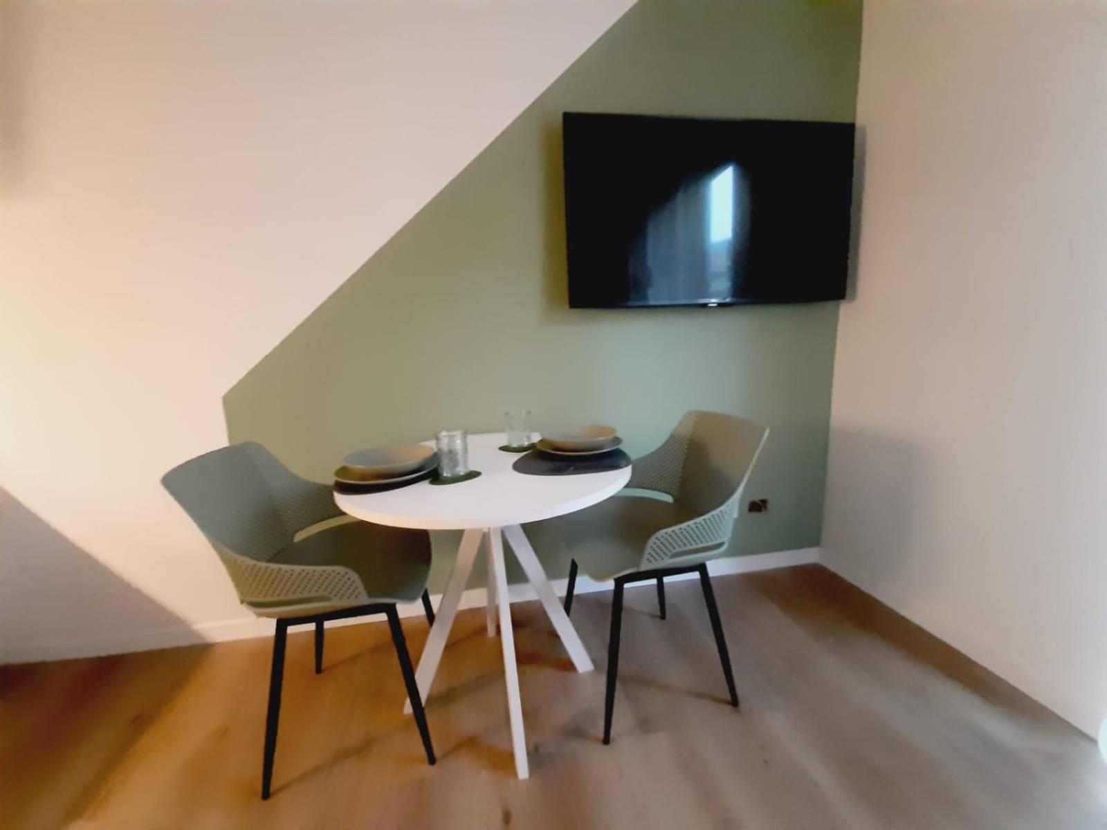 Mami Home Кормано Екстериор снимка