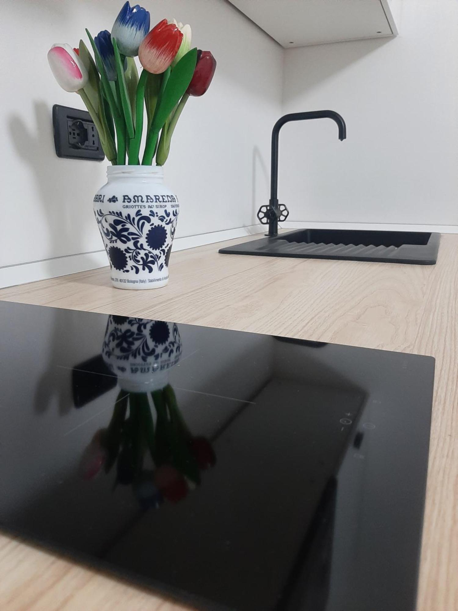 Mami Home Кормано Екстериор снимка